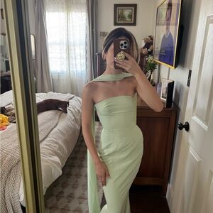 Elegant Strapless Green Dress